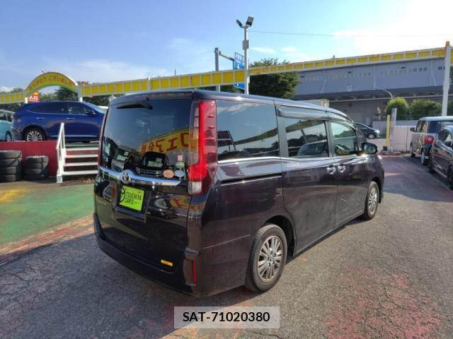 Toyota ESQUIRE 2016-05 7454143-10