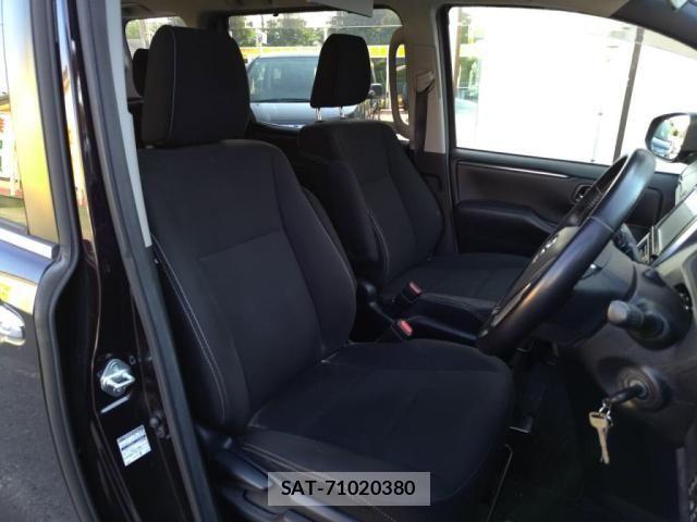 Toyota ESQUIRE 2016-05 7454143-16