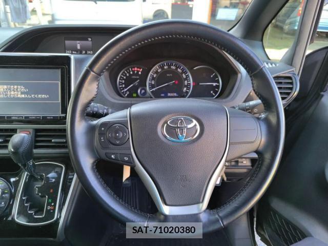 Toyota ESQUIRE 2016-05 7454143-17
