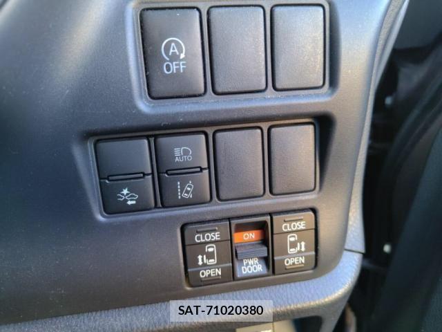 Toyota ESQUIRE 2016-05 7454143-20