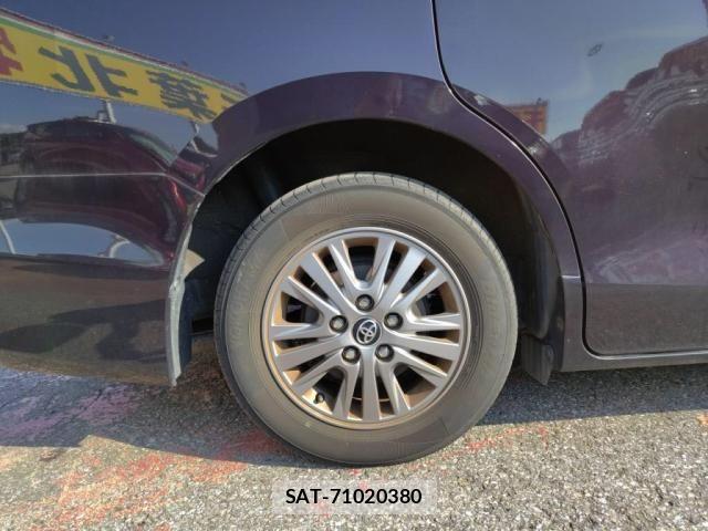 Toyota ESQUIRE 2016-05 7454143-26
