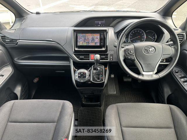 Toyota ESQUIRE 2015-06 7508611-9