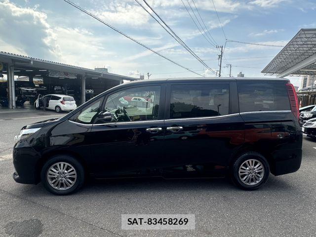 Toyota ESQUIRE 2015-06 7508611-21