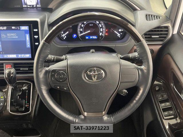 Toyota ESQUIRE 2019-06 7500467-11