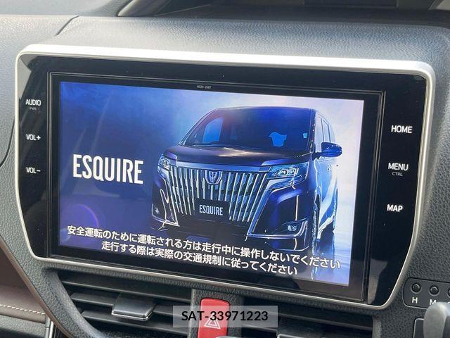 Toyota ESQUIRE 2019-06 7500467-2