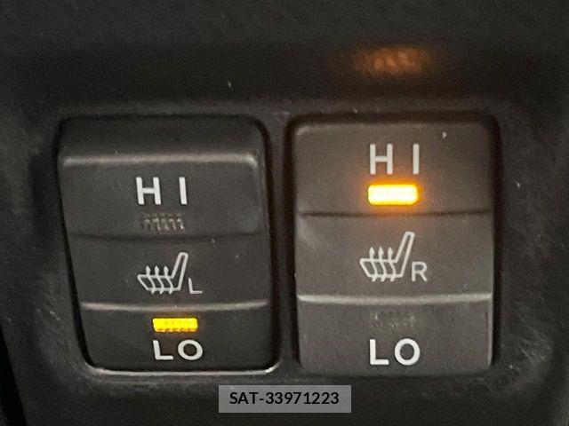 Toyota ESQUIRE 2019-06 7500467-6