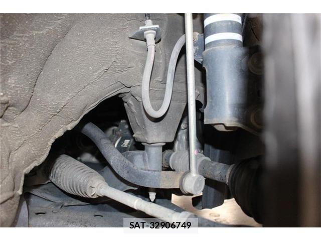 Toyota ESQUIRE 2017-08 7500469-19