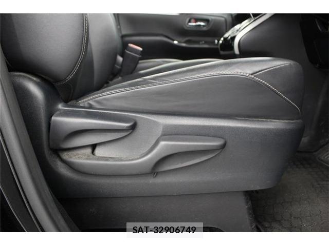 Toyota ESQUIRE 2017-08 7500469-27