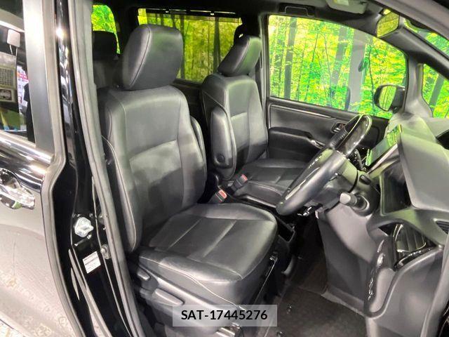 Toyota ESQUIRE 2018-07 7500468-7