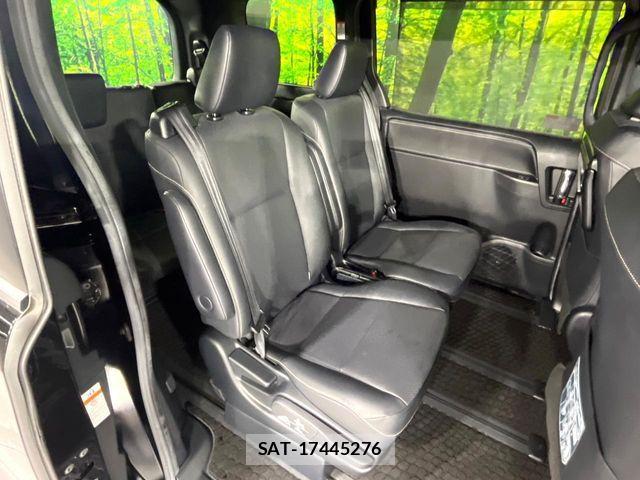 Toyota ESQUIRE 2018-07 7500468-8