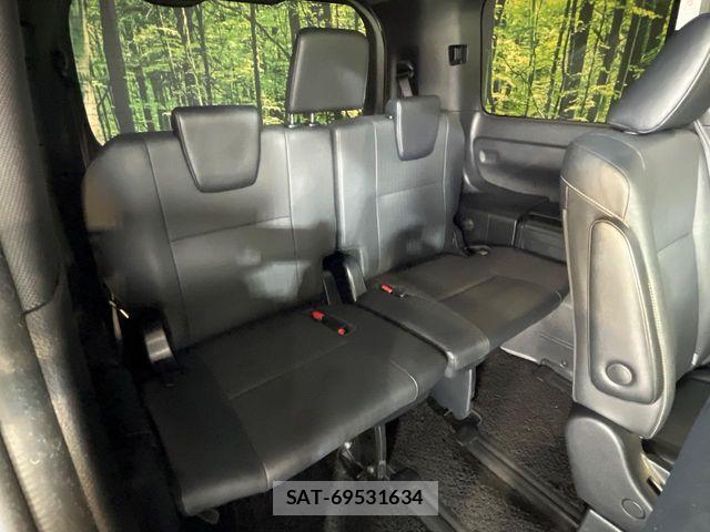 Toyota ESQUIRE 2017-02 7562079-9