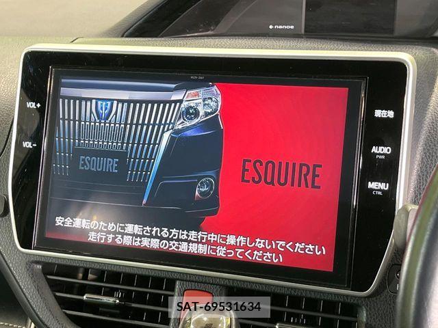 Toyota ESQUIRE 2017-02 7562079-2