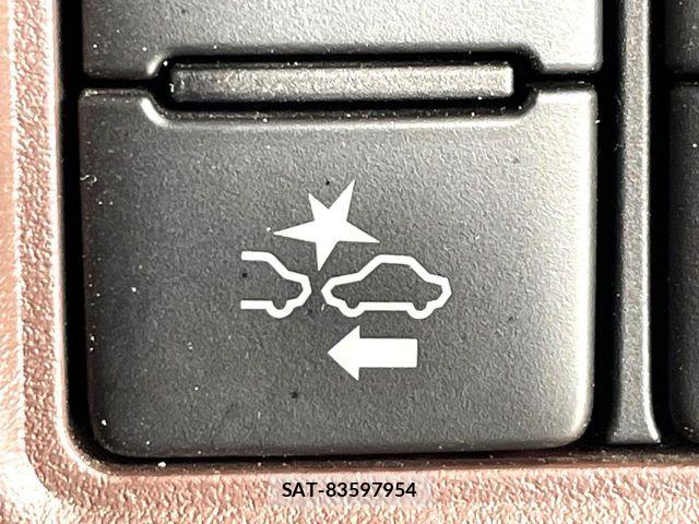 Toyota ESQUIRE 2019-03 7562078-4