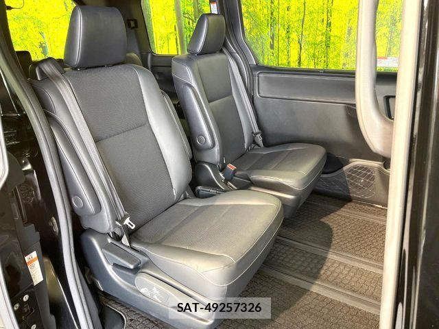 Toyota ESQUIRE 2019-06 7616410-8