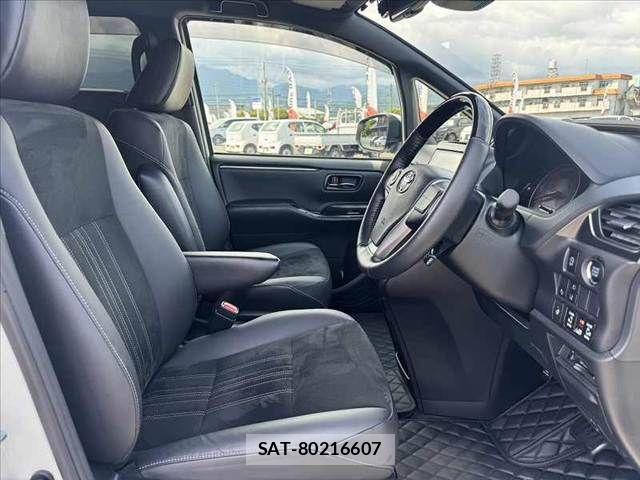 Toyota ESQUIRE 2021-11 7616411-15