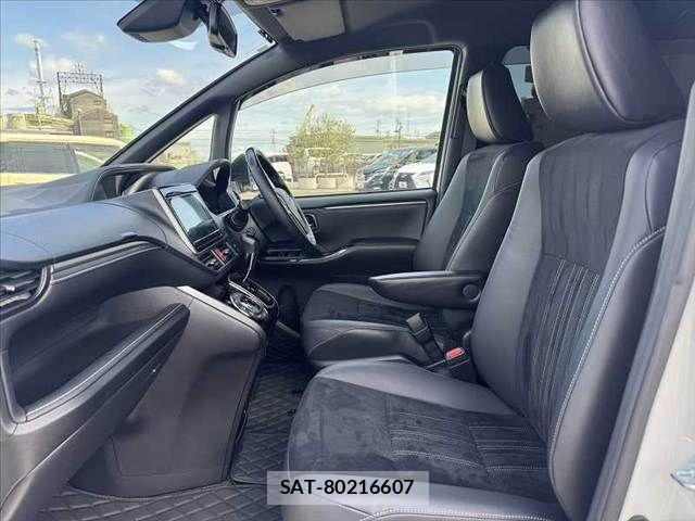 Toyota ESQUIRE 2021-11 7616411-16