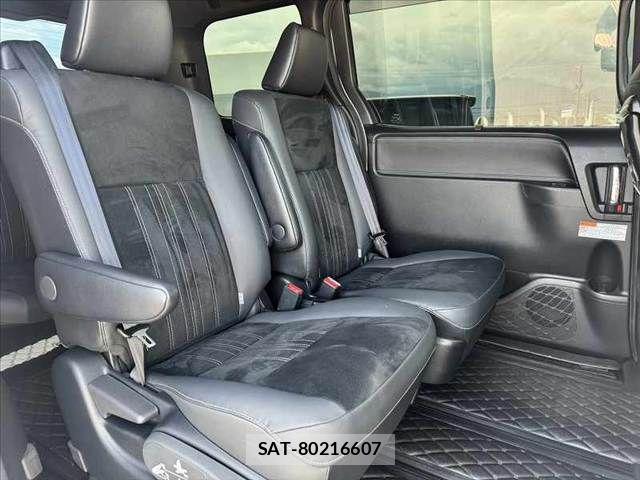 Toyota ESQUIRE 2021-11 7616411-17