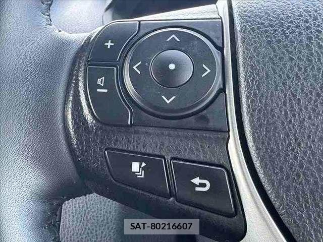 Toyota ESQUIRE 2021-11 7616411-22