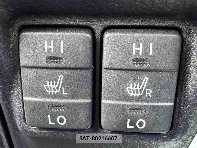 Toyota ESQUIRE 2021-11 7616411-28