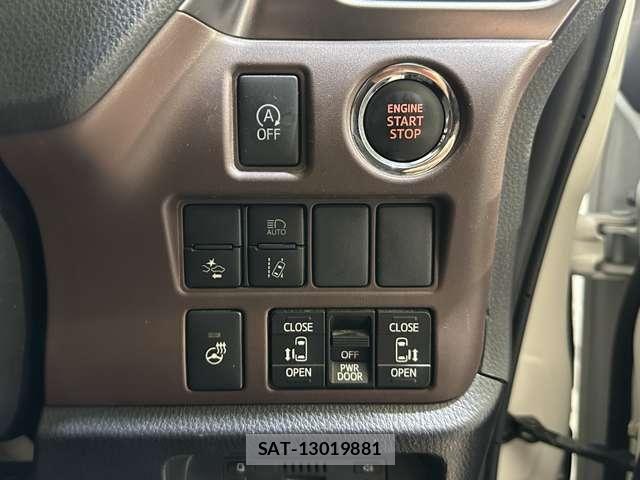 Toyota ESQUIRE 2018-06 7616412-13