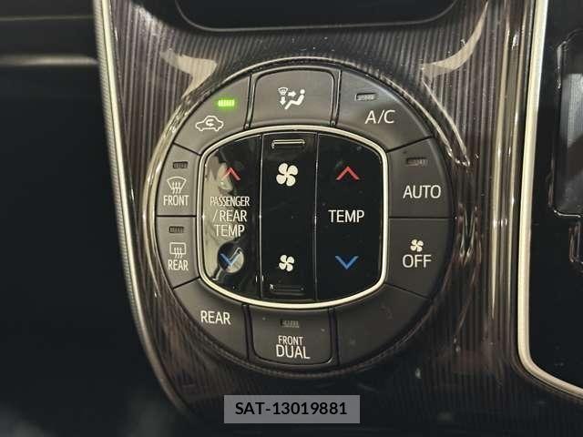 Toyota ESQUIRE 2018-06 7616412-24