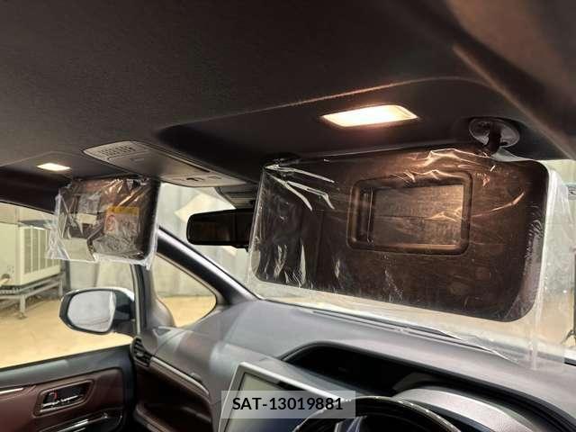 Toyota ESQUIRE 2018-06 7616412-28
