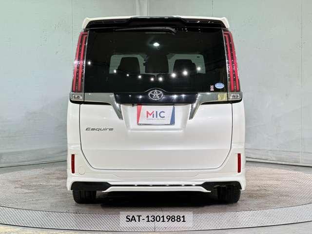 Toyota ESQUIRE 2018-06 7616412-5