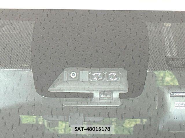 Toyota ESQUIRE 2019-11 7616413-2