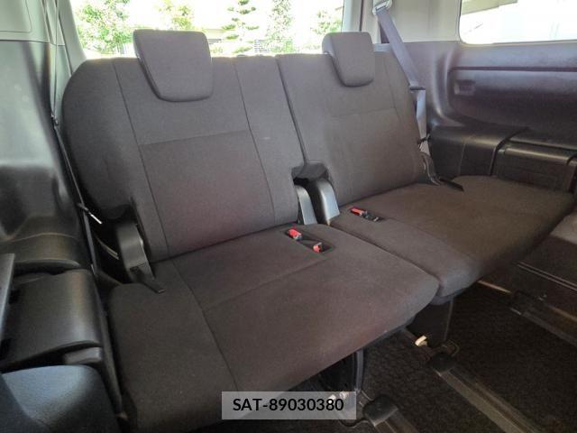 Toyota ESQUIRE 2014-12 7616421-29