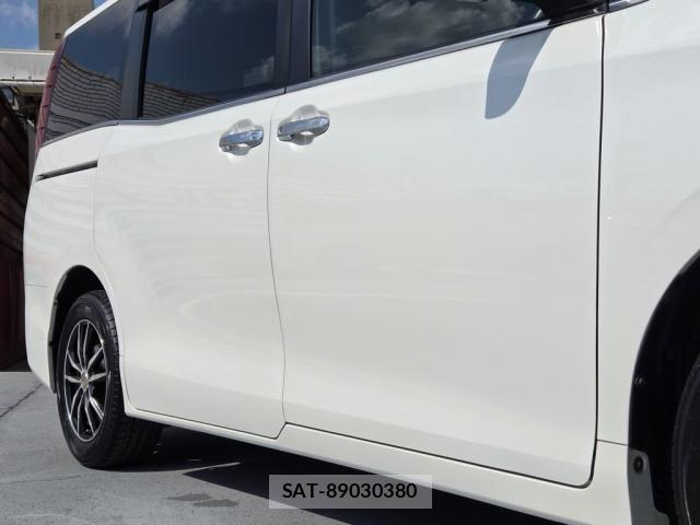 Toyota ESQUIRE 2014-12 7616421-7