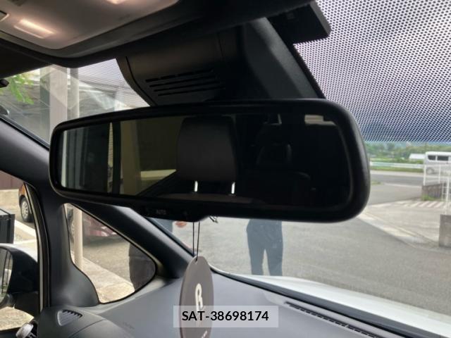 Toyota ESQUIRE 2017-07 7616422-11