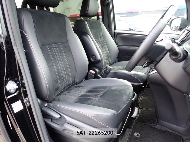 Toyota ESQUIRE 2021-04 7723091-13