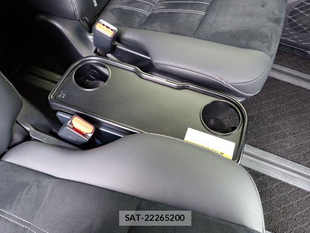 Toyota ESQUIRE 2021-04 7723091-28