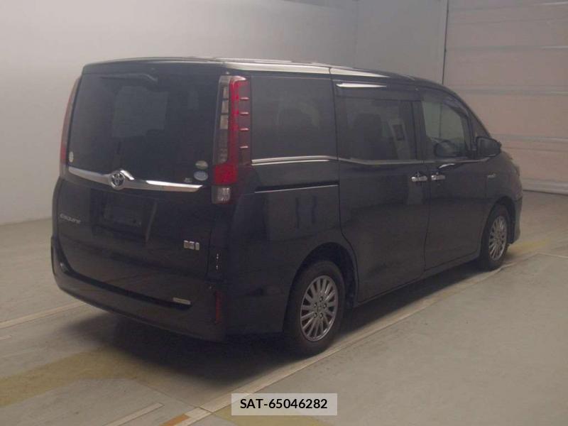 Toyota  2015-07 7718544-1
