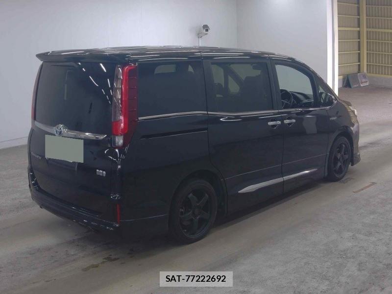 Toyota ESQUIRE 2016-02 7839256-2