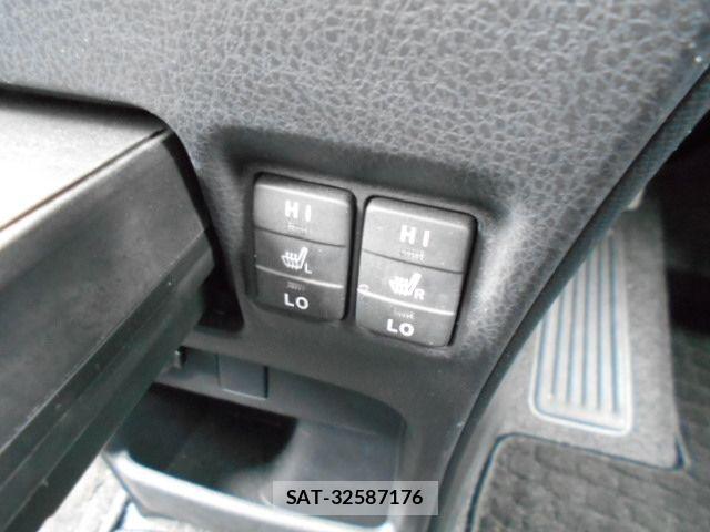 Toyota ESQUIRE 2016-06 7876322-16