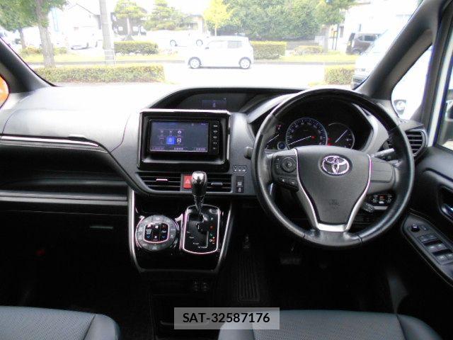 Toyota ESQUIRE 2016-06 7876322-1