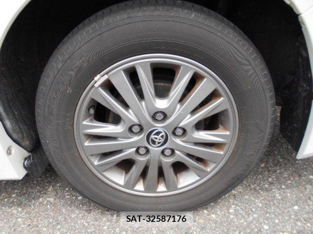 Toyota ESQUIRE 2016-06 7876322-6