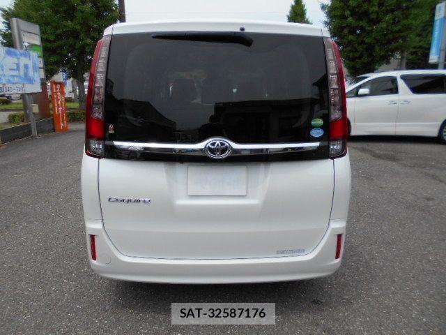 Toyota ESQUIRE 2016-06 7876322-8