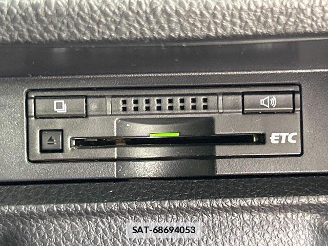 Toyota ESQUIRE 2016-03 7876320-7