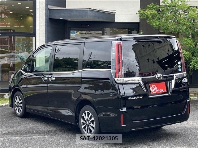 Toyota ESQUIRE 2018-07 7876321-3