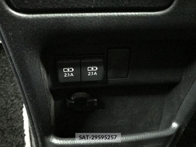 Toyota ESQUIRE 2021-07 7876319-15