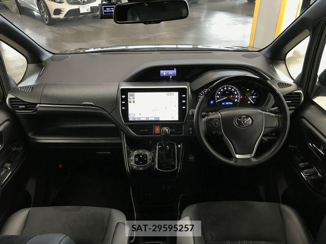 Toyota ESQUIRE 2021-07 7876319-2