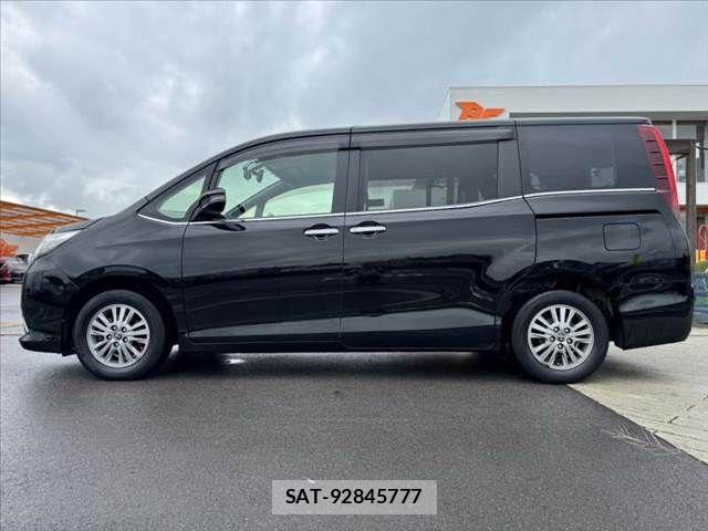 Toyota ESQUIRE 2015-11 7902575-10