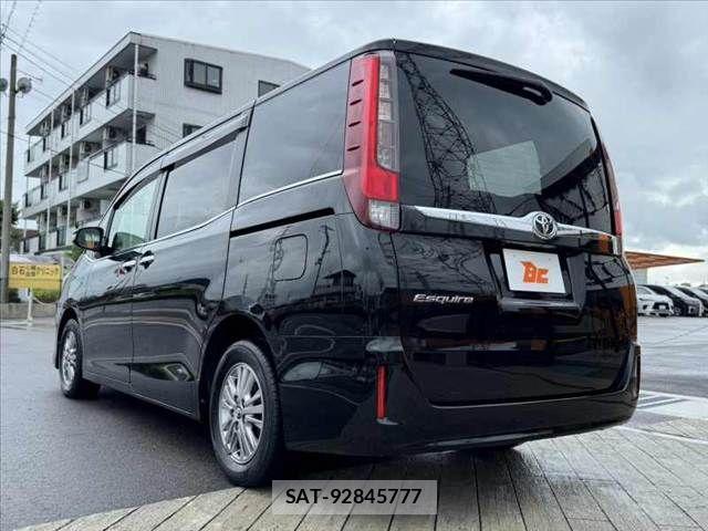 Toyota ESQUIRE 2015-11 7902575-12
