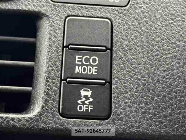 Toyota ESQUIRE 2015-11 7902575-25