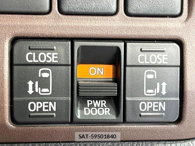Toyota ESQUIRE 2015-07 7961520-4