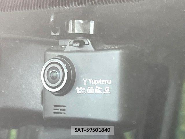Toyota ESQUIRE 2015-07 7961520-6