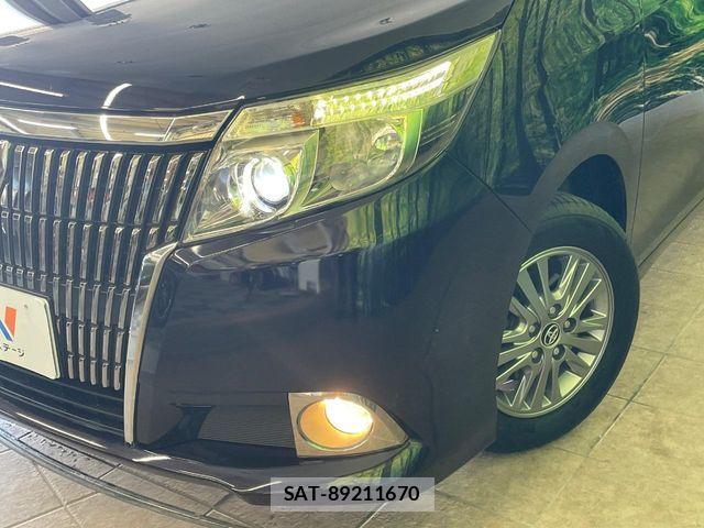 Toyota ESQUIRE 2017-02 7961519-12