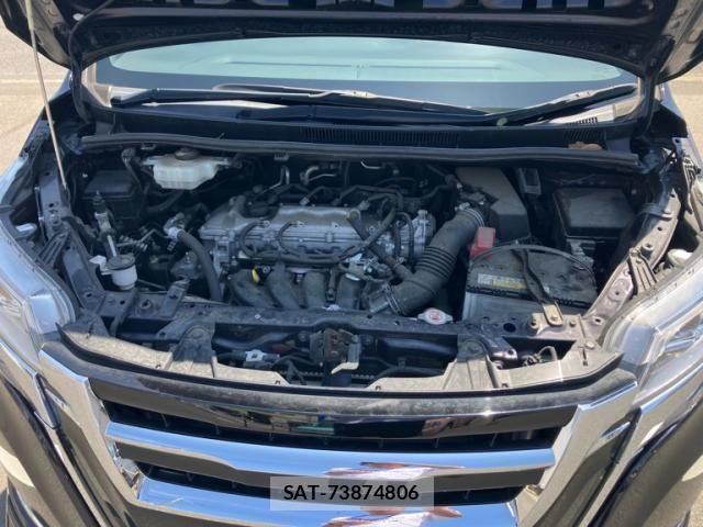 Toyota ESQUIRE 2018-04 7979158-16